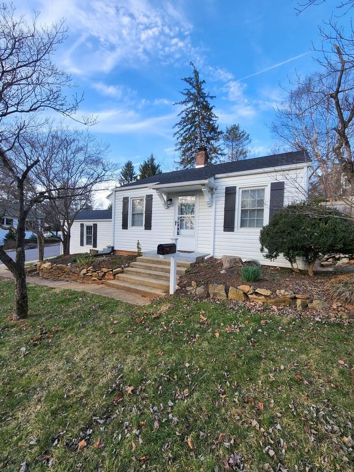 5 S Woodward Ave - Photo 2 of 13