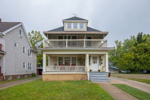 featured image of 3333 Desota Ave