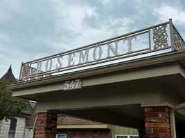 featured image of 547 N Water Ave