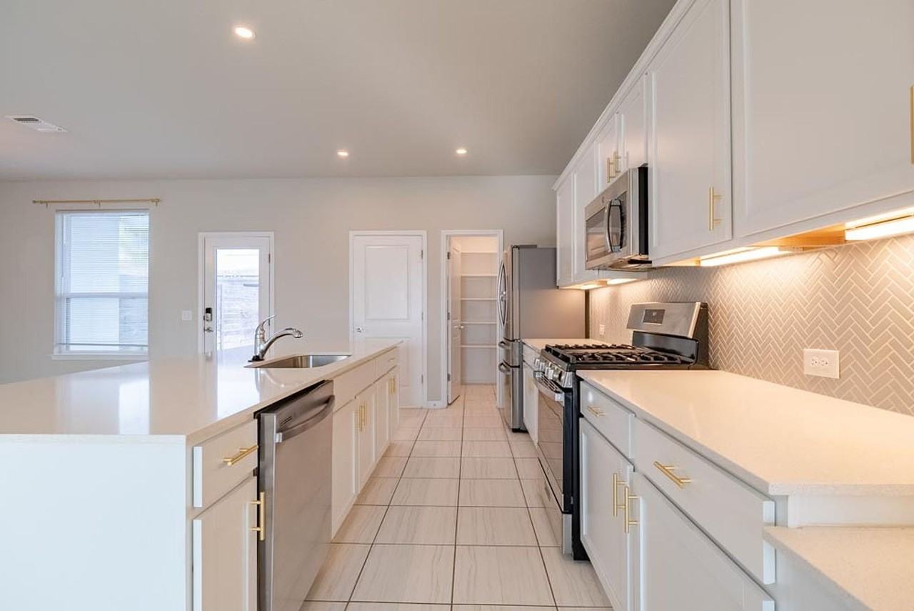 8720 Whitter Drive #B - Photo 7 of 21