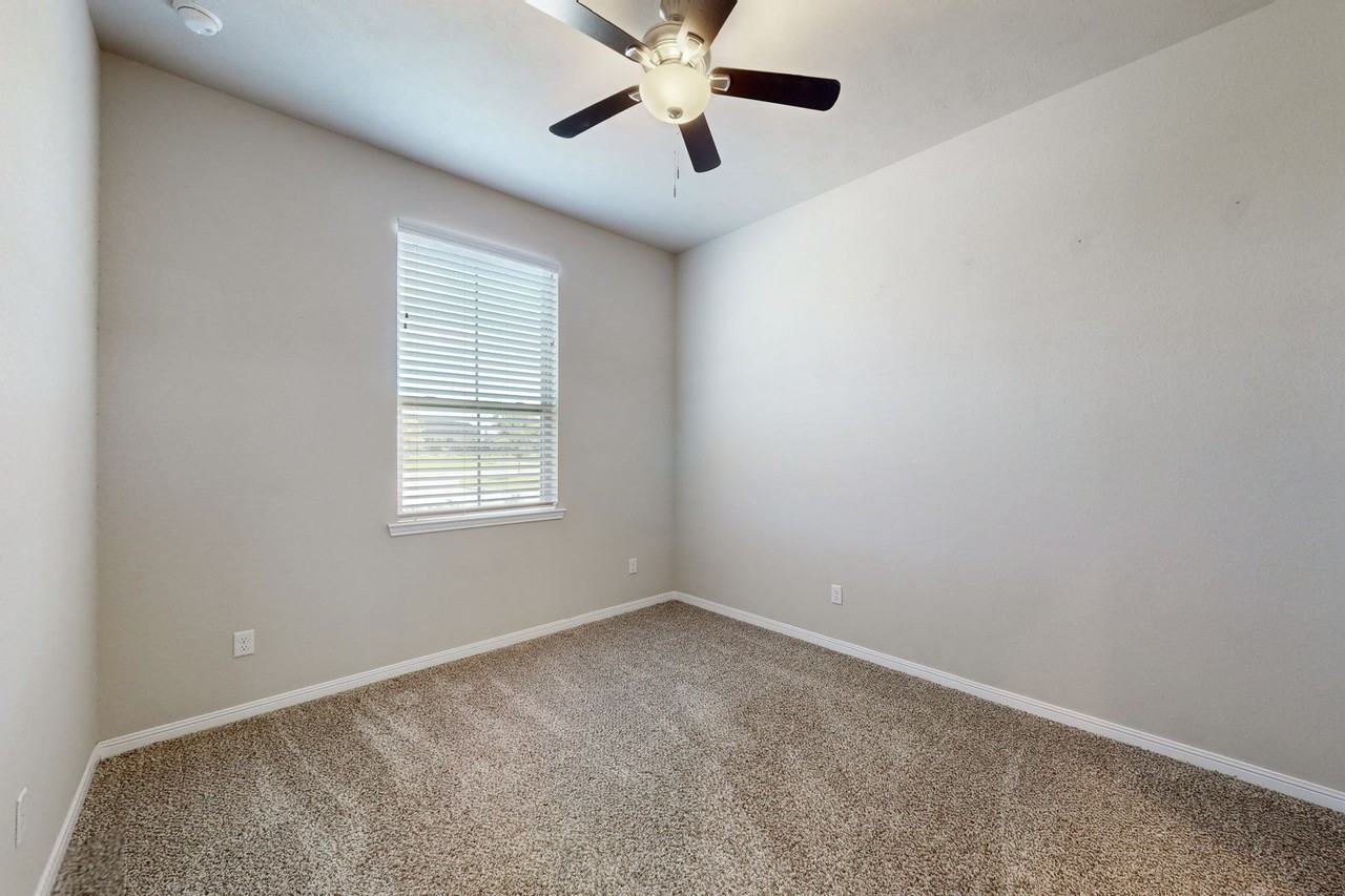 6326 Eldora Dr - Photo 3 of 24