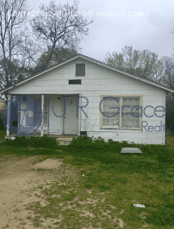 805 W Yeagua St - Photo 2 of 8