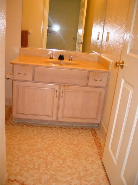 1551 48th Ave - Photo 2 of 16