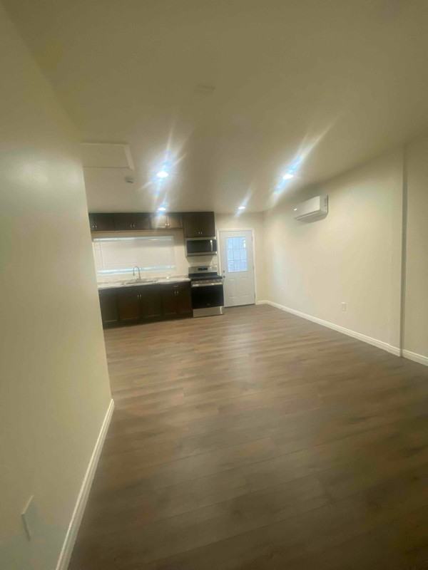 6753 Citronell Ave #B - Photo 3 of 8