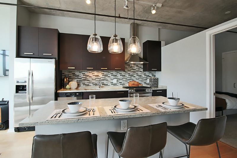 144 West Roosevelt Road - Photo 3 of 17