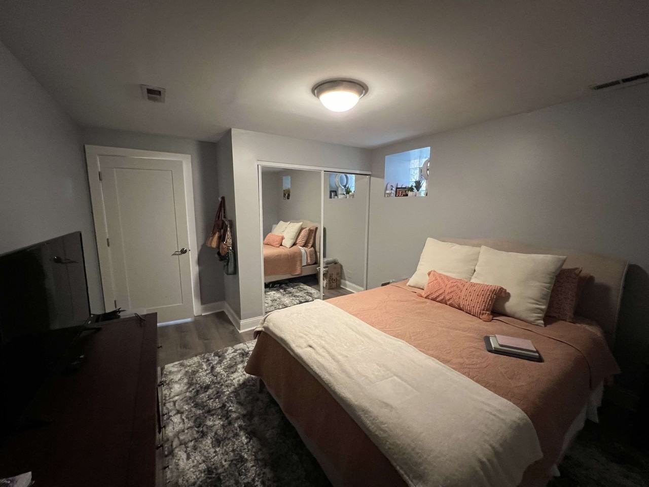 1332 N Cleveland Ave #1 - Photo 3 of 10