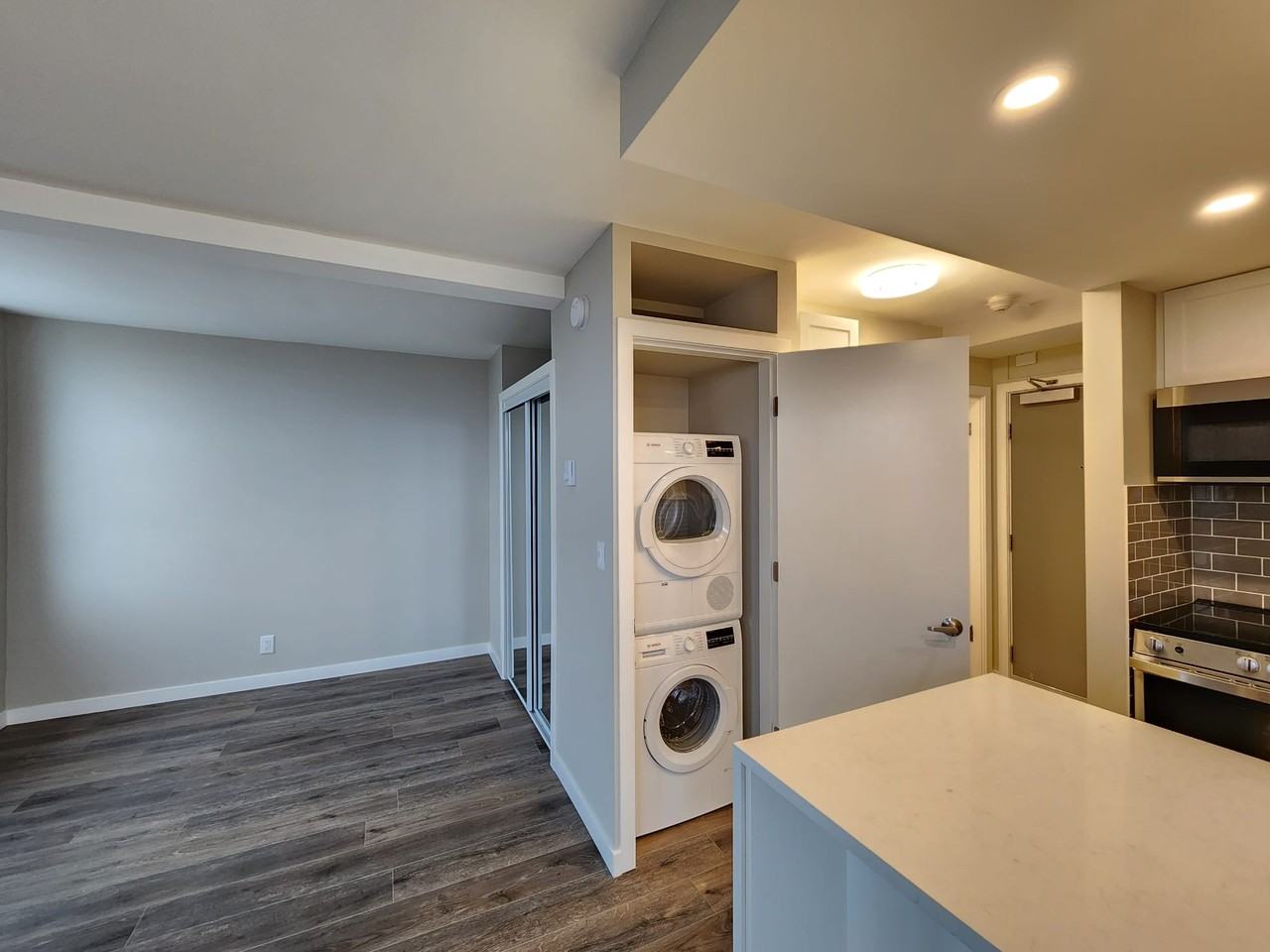 30 East 10th Avenue #504