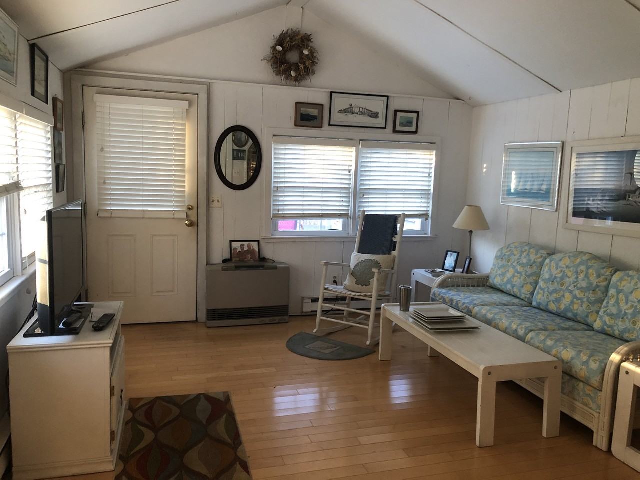 5 Bell Lane - Photo 3 of 16