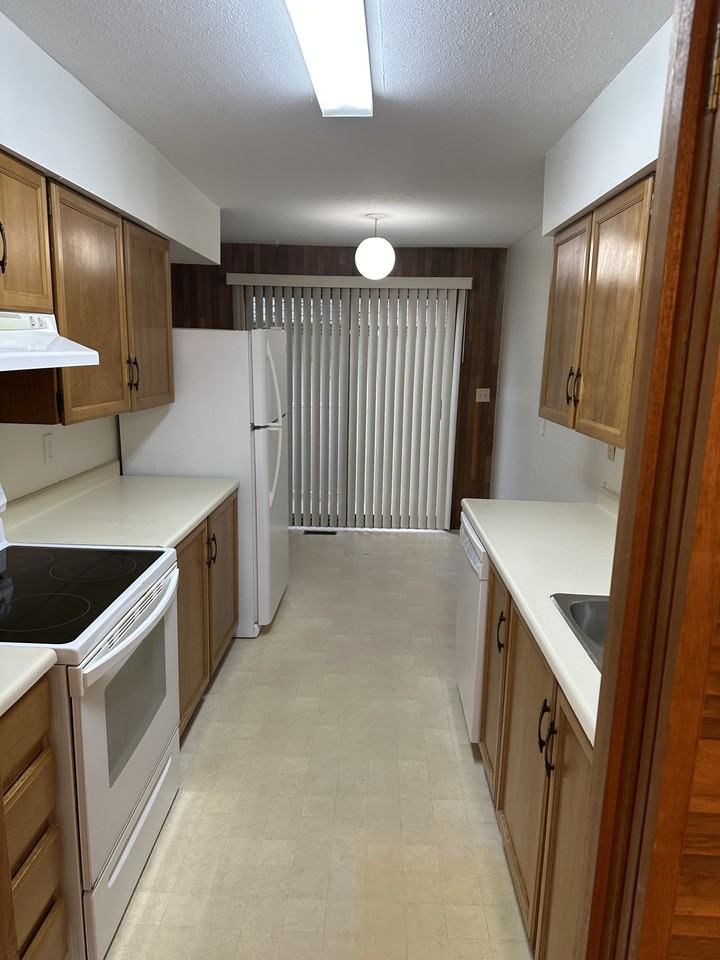 3150 Sechelt Drive - Photo 3 of 17