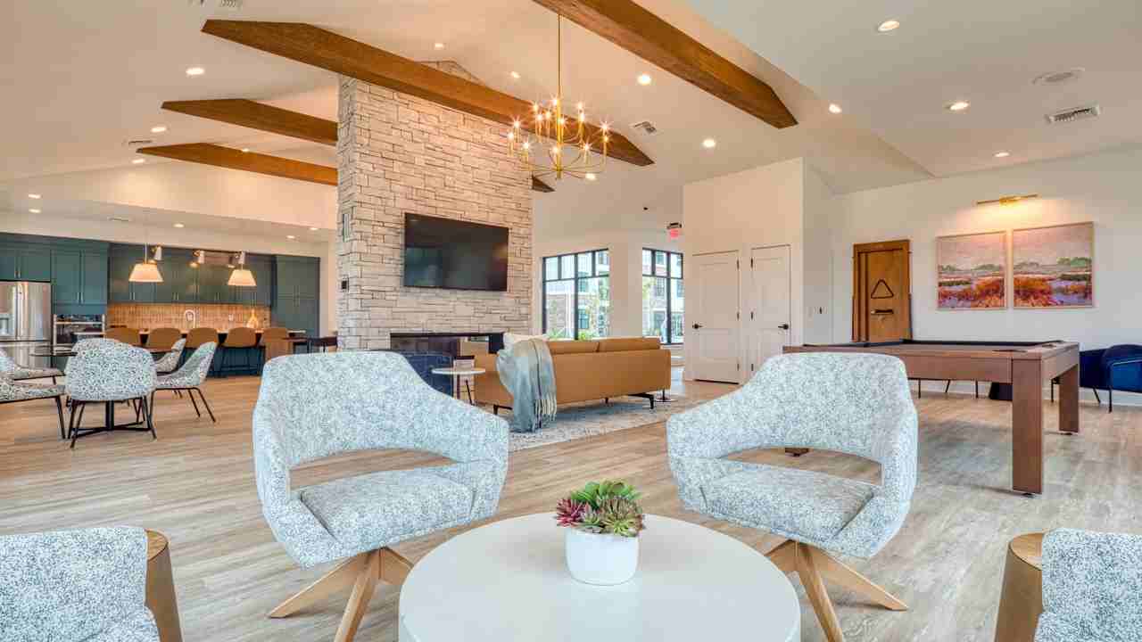 Allure at Edinburgh - Photo 6 of 60