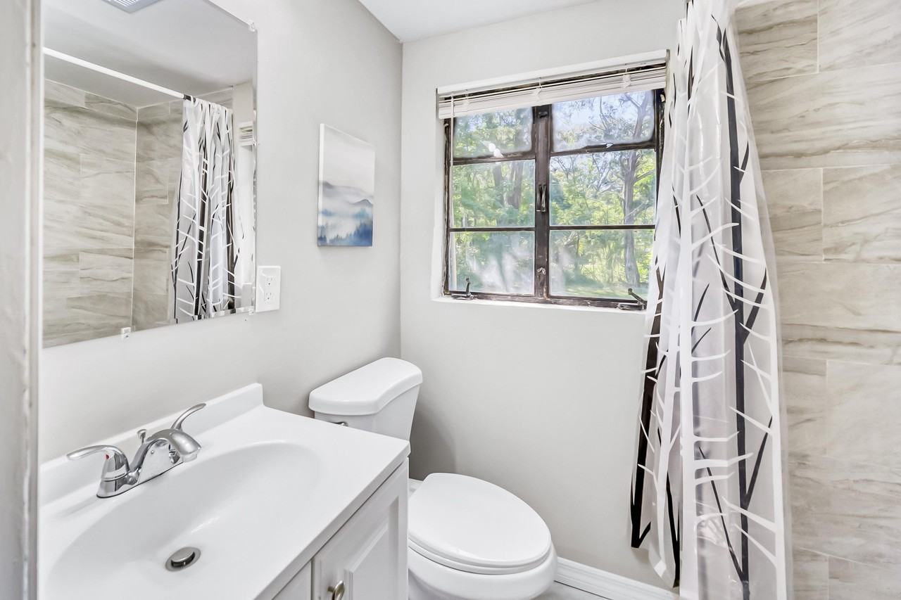 Peacefield Dr - Photo 6 of 13