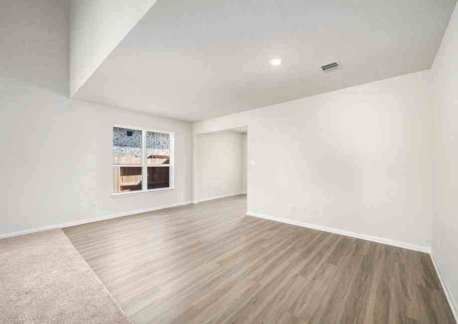 3210 Freeboard Drive - Photo 3 of 25