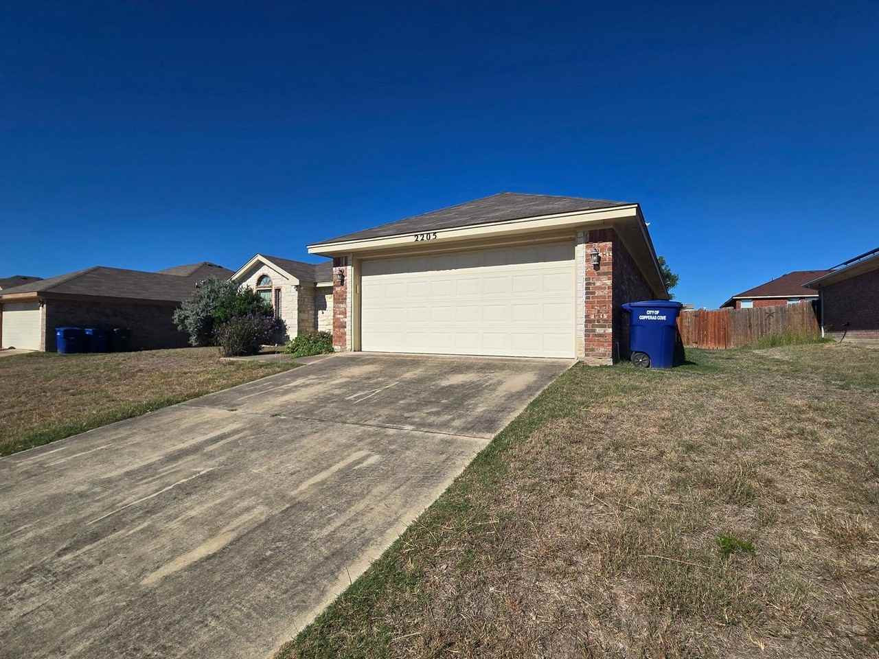 2205 Gail Drive - Photo 2 of 25