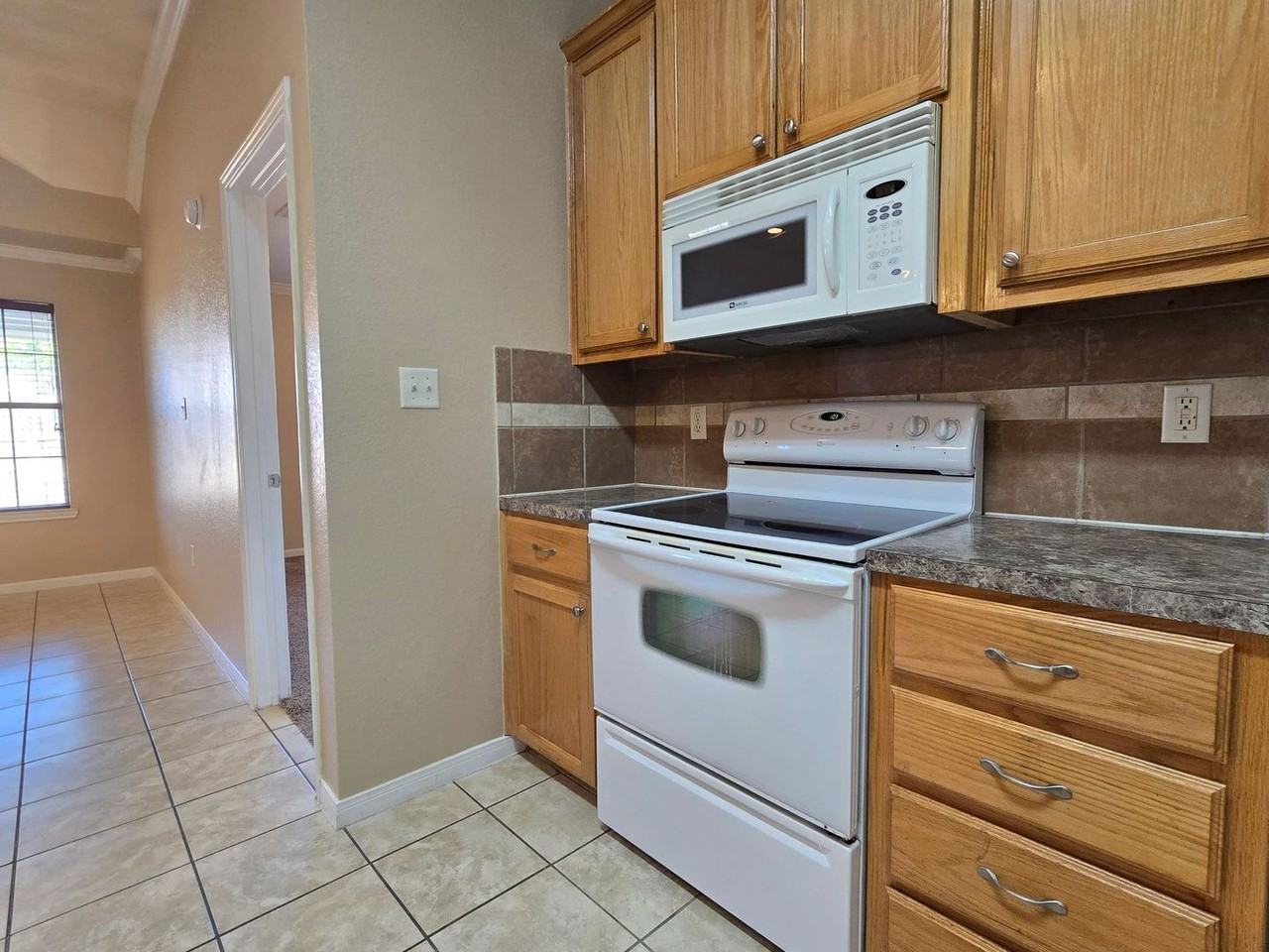 2205 Gail Drive - Photo 4 of 25