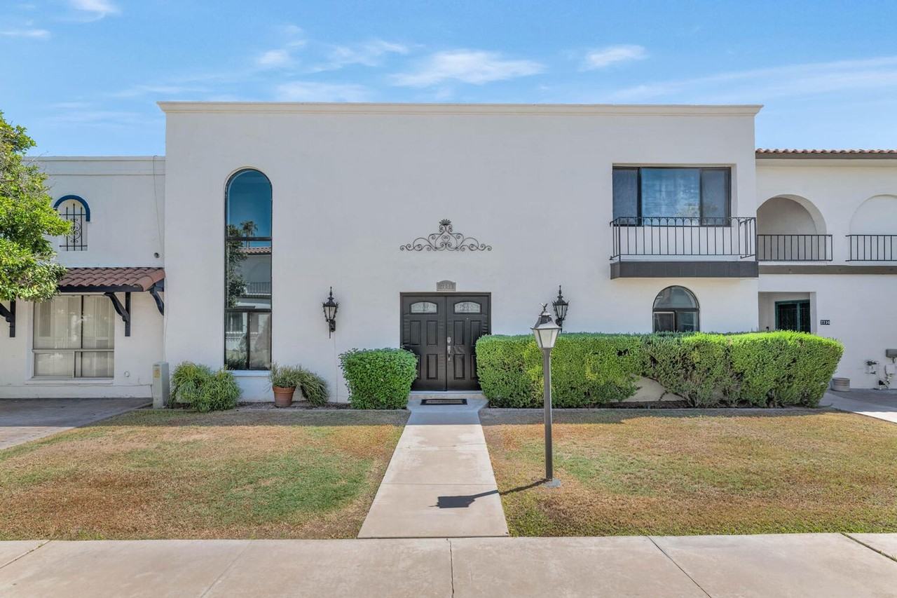 7740 E Camelback Rd - Photo 2 of 27