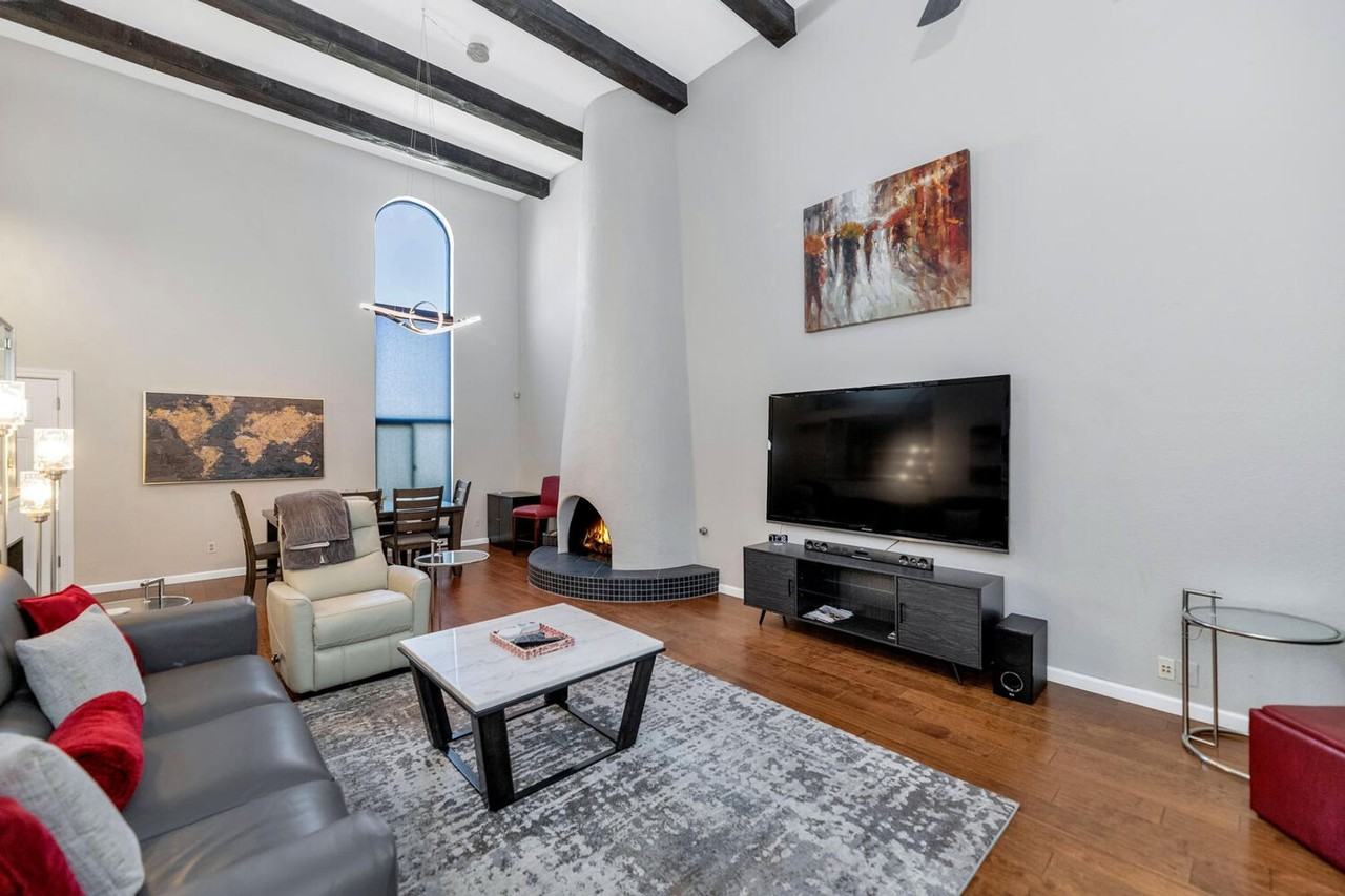 7740 E Camelback Rd - Photo 6 of 27