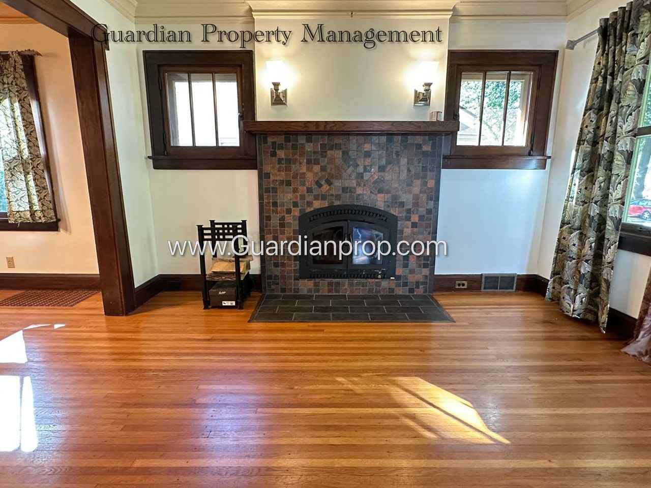 4225 41st Ave S - Photo 2 of 30