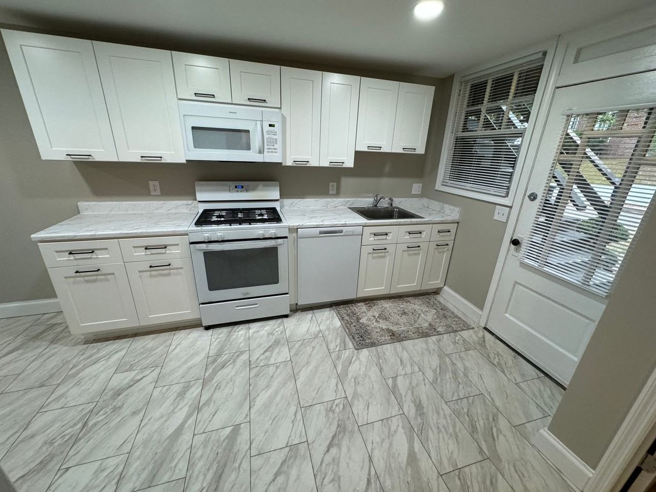 356cliff - Photo 2 of 23