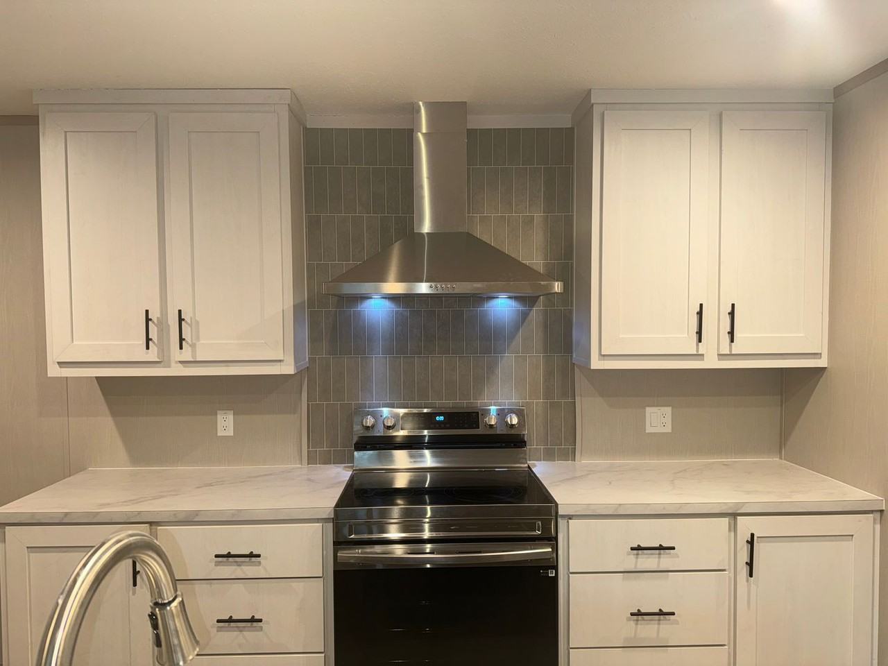 1007 Alexandria Rd Sw - Photo 3 of 24