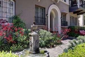 featured image of 335 S Cloverdale Ave