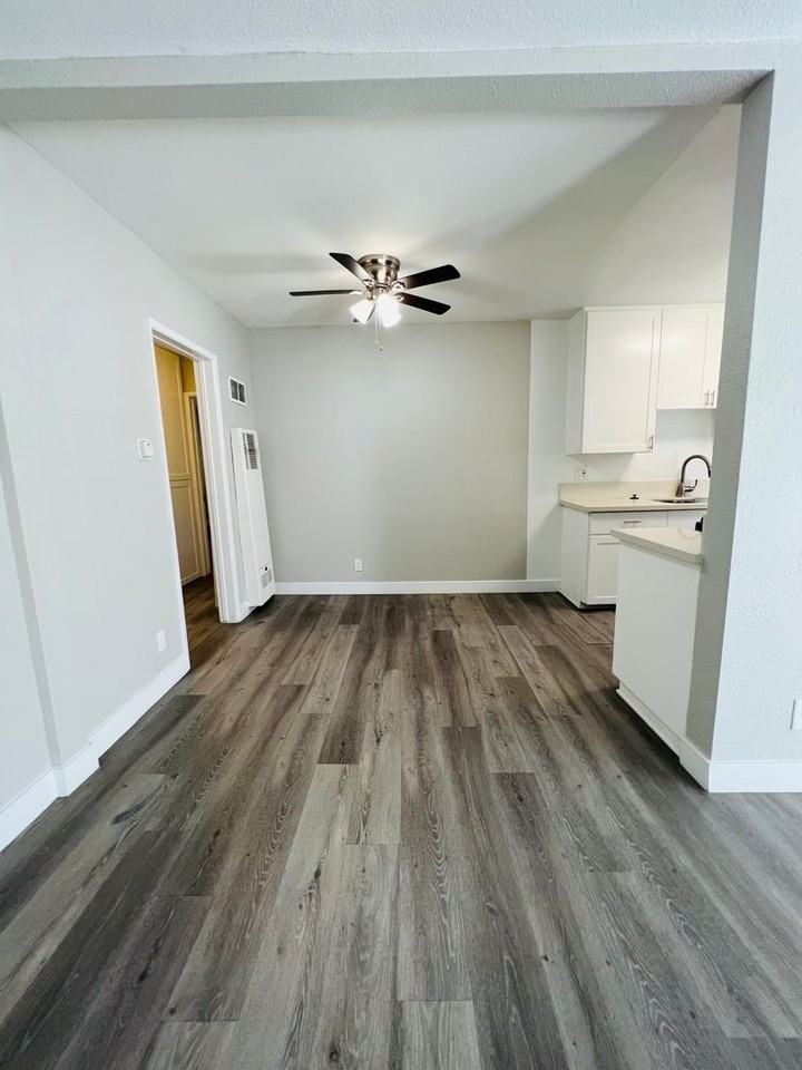 Potomac 3850 LLC - Photo 5 of 46