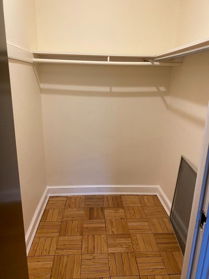 1380 Fort Stevens Dr NW - Photo 2 of 8