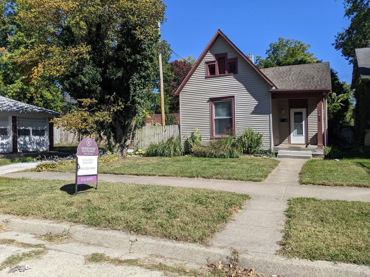 2045 N 10th St - Photo 3 of 13