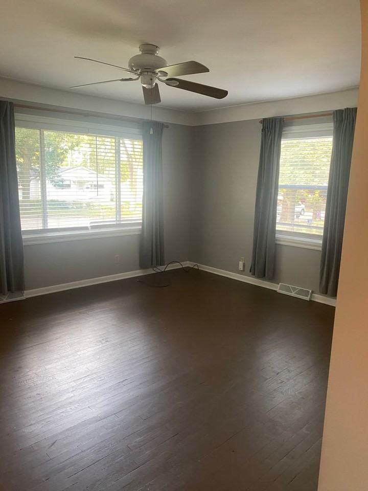 761 Taylor St - Photo 2 of 8