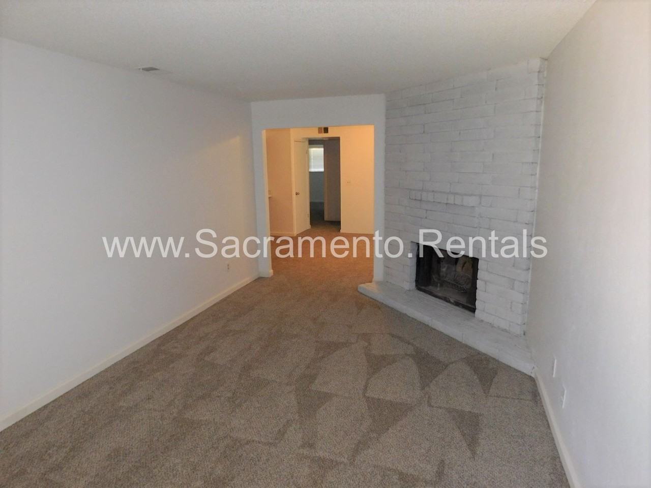 5840 Shelldrake Ct - Photo 2 of 22