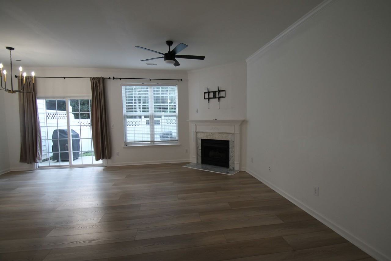 706 Shellstone Pl - Photo 6 of 25