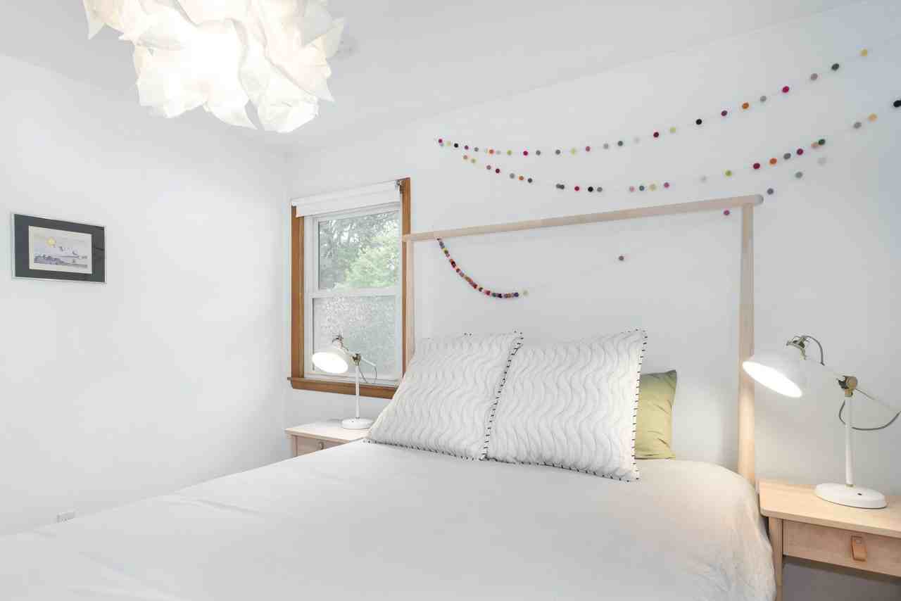 3105 Worthington Ave - Photo 3 of 15