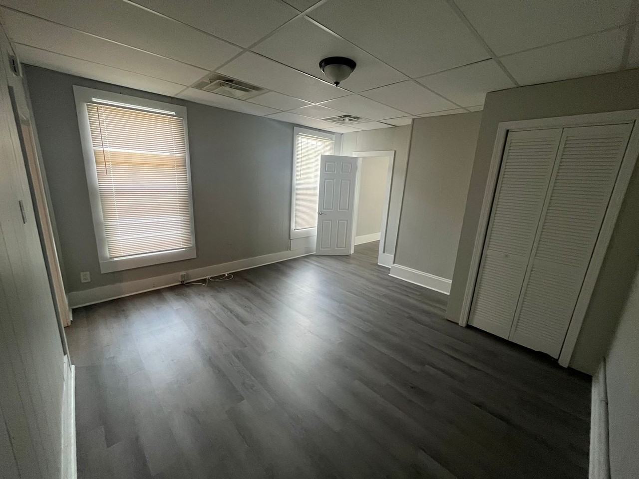 1792 W Gaulbert Ave - Photo 3 of 11