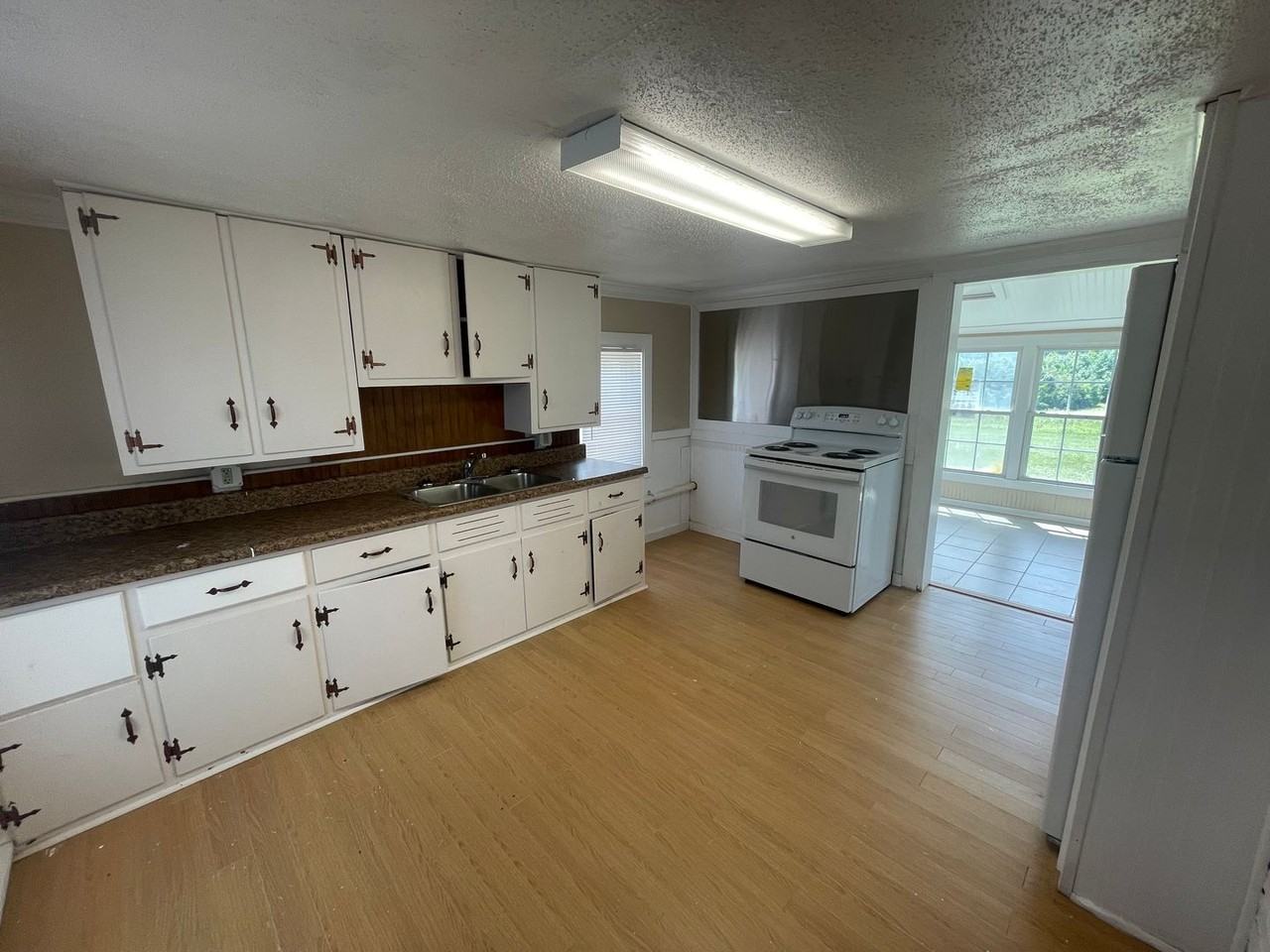 6260 Brookneal Hwy - Photo 3 of 18