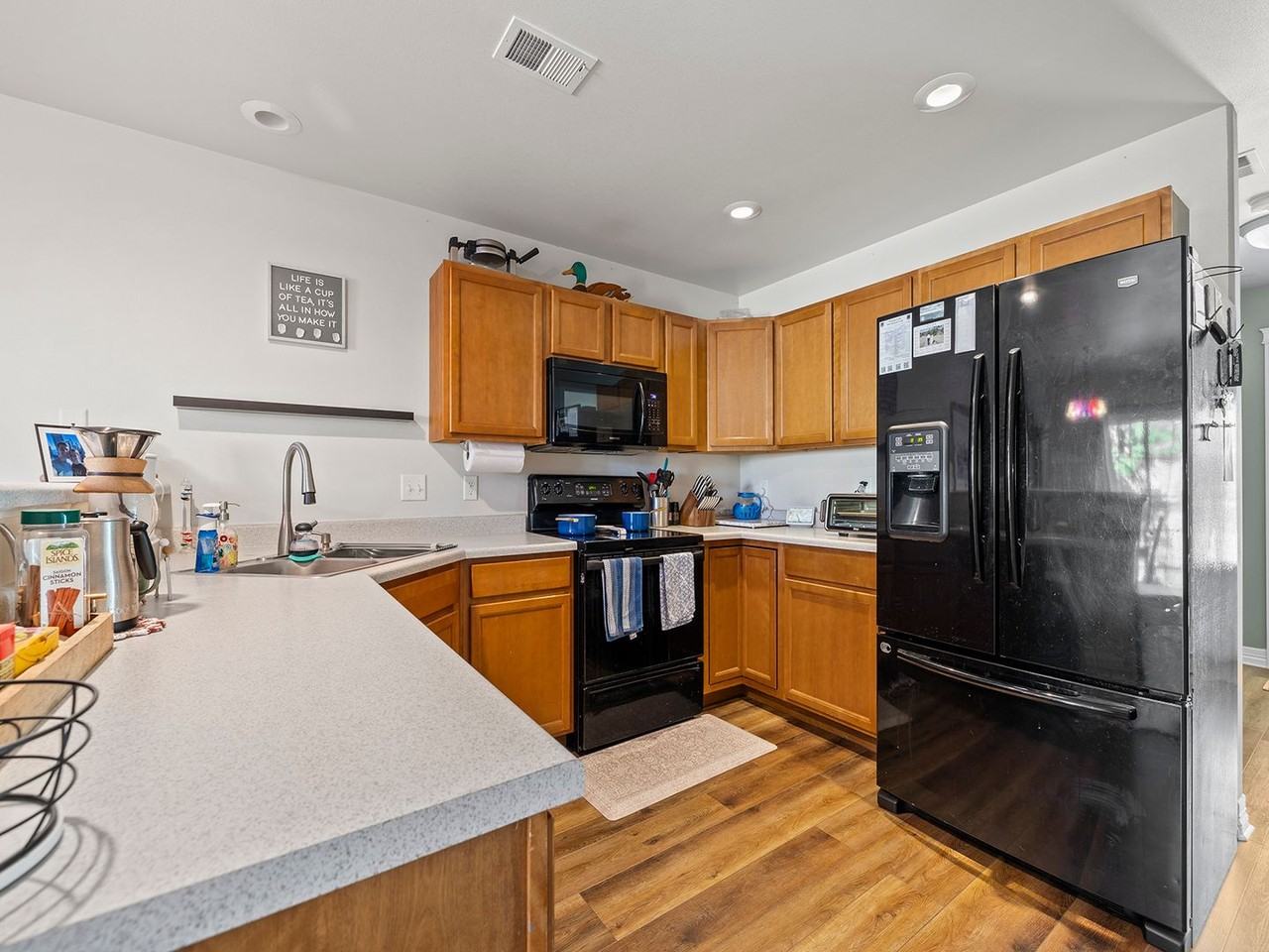 3808 Everton Dr - Photo 6 of 20