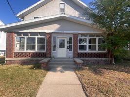 featured image of 845 Capen Street Northeast