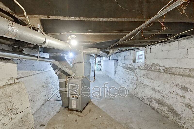 966 Oakwood Ave - Photo 3 of 22