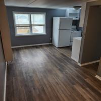 featured image of 1402 Willis Ave #5