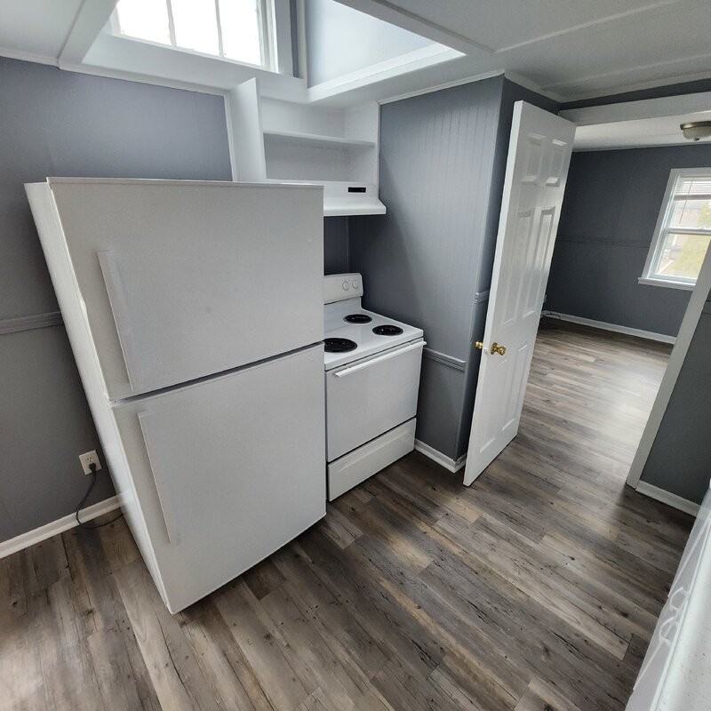 1402 Willis Ave #5 - Photo 6 of 50