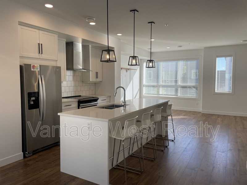 11800 Oceola Rd - Photo 2 of 26