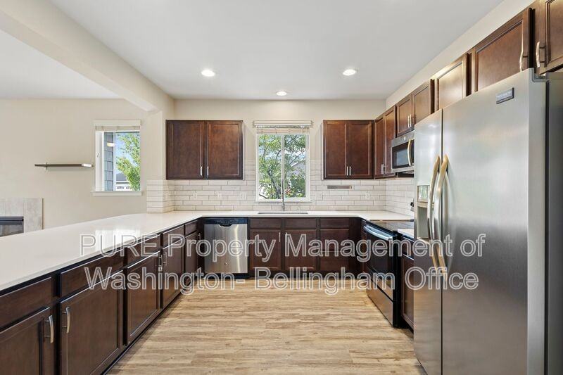 3044 Loch Ness Loop - Photo 2 of 27