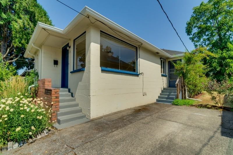 8116 Se 9th Ave - Photo 2 of 10