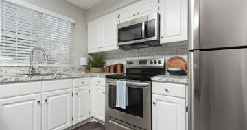 featured image of 5624 Maple Run Ln