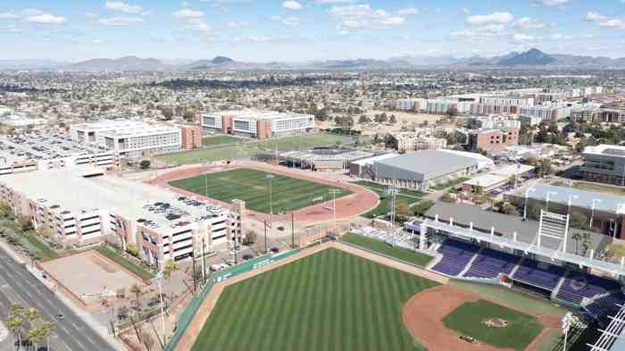 4730 N 84th Ln - Photo 3 of 7