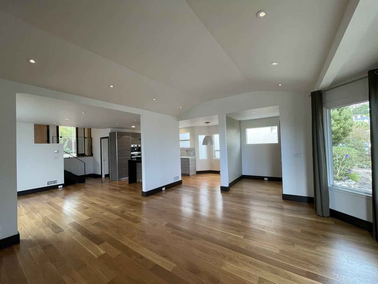 217 Hazelwood Ave #NA - Photo 6 of 42