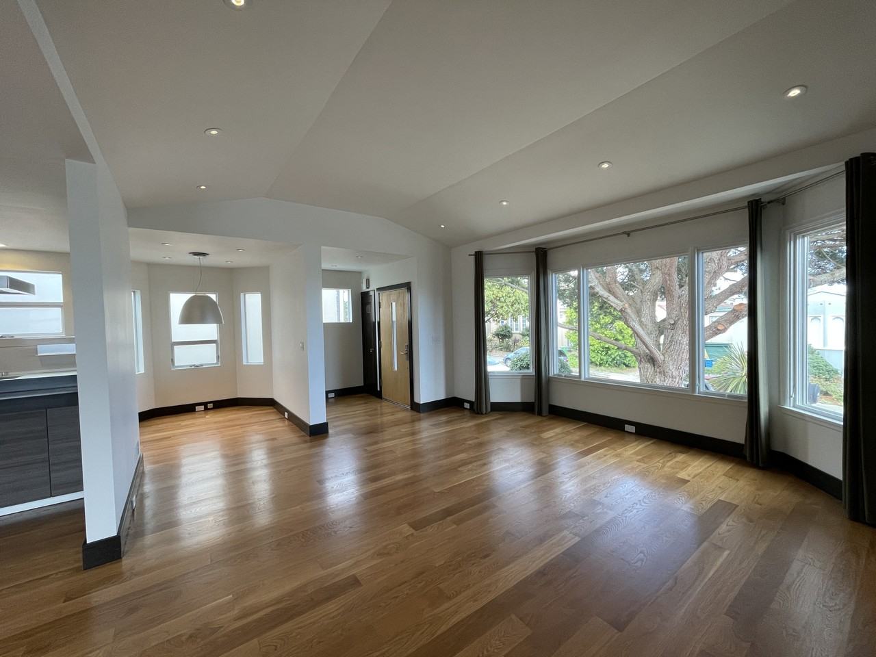 217 Hazelwood Ave #NA - Photo 7 of 42