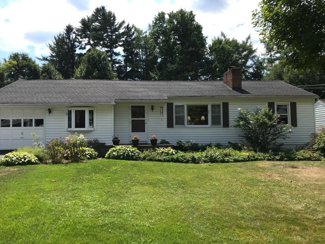 104 Edgemere Ln #23 - Photo 2 of 14