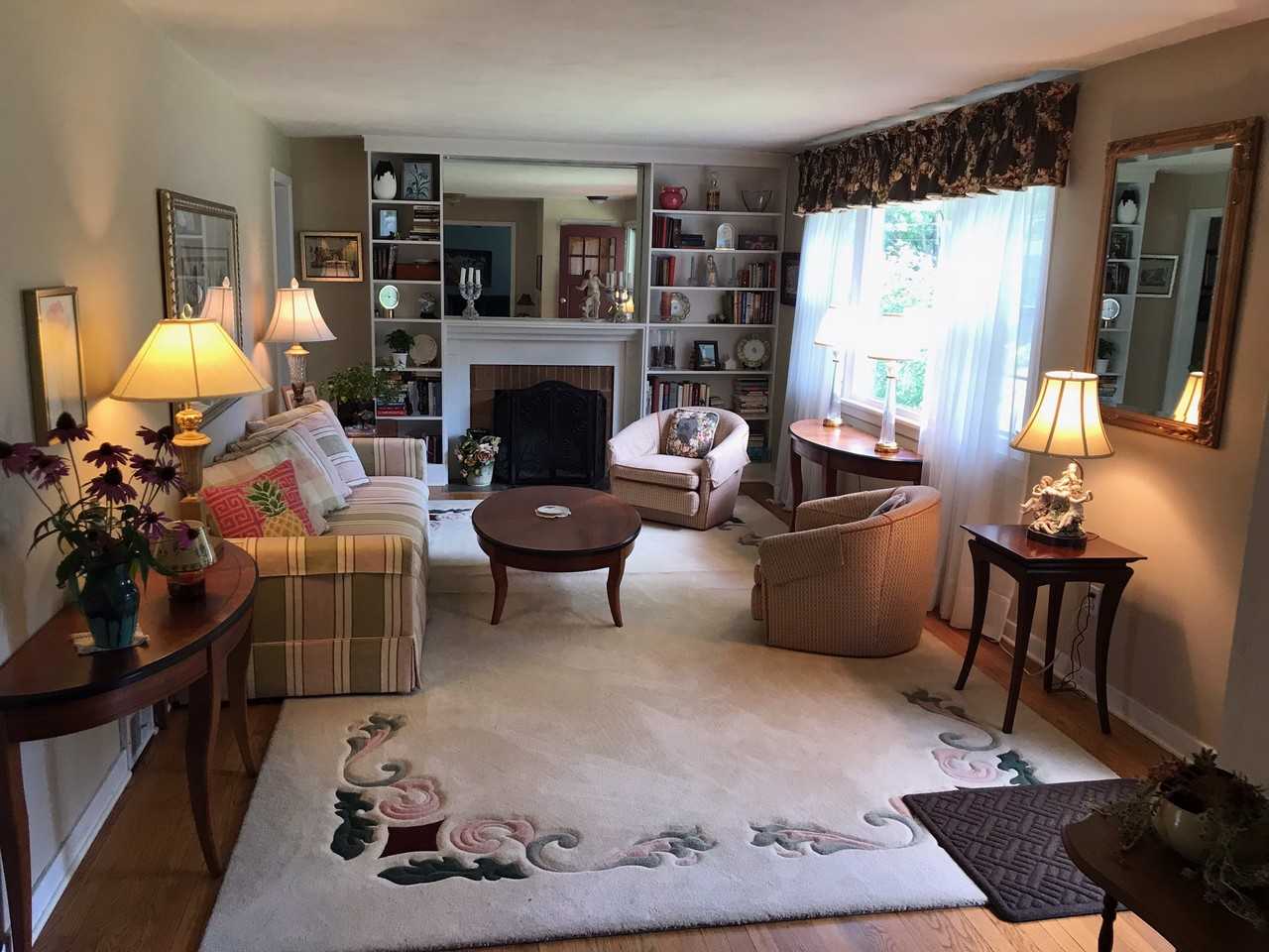 104 Edgemere Ln #23 - Photo 4 of 14