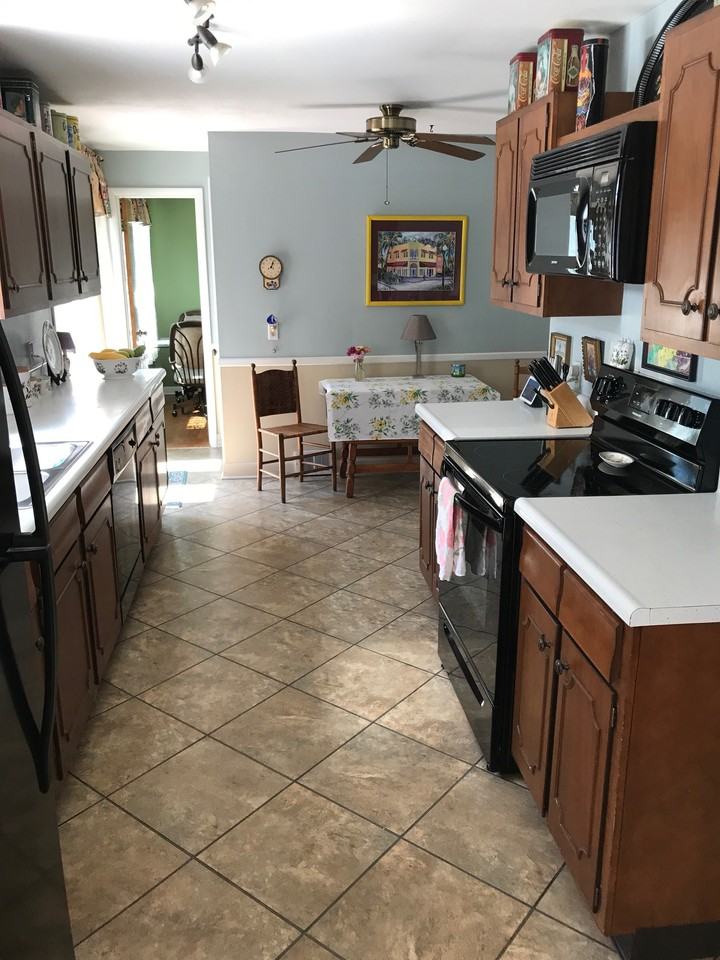104 Edgemere Ln #23 - Photo 6 of 14