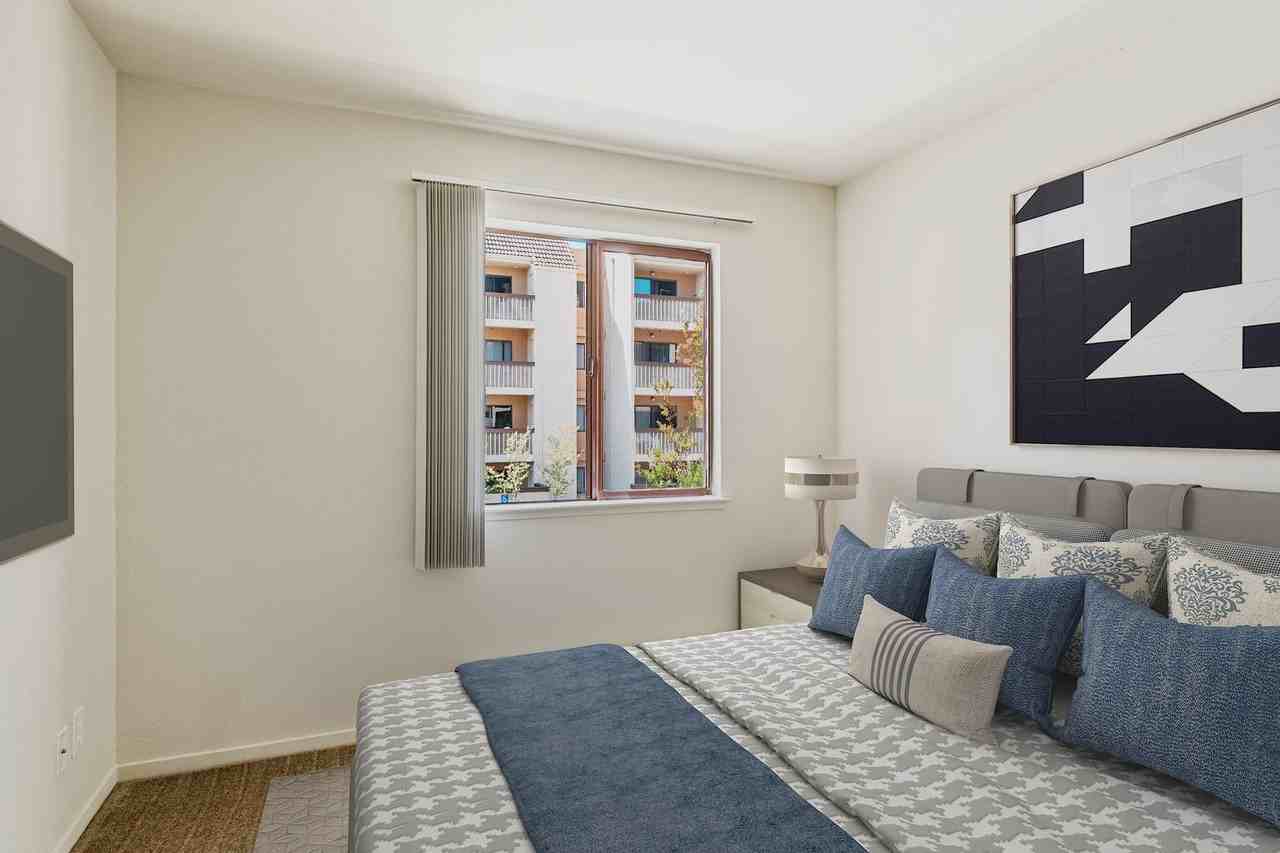 WOODSIDE - Photo 4 of 16