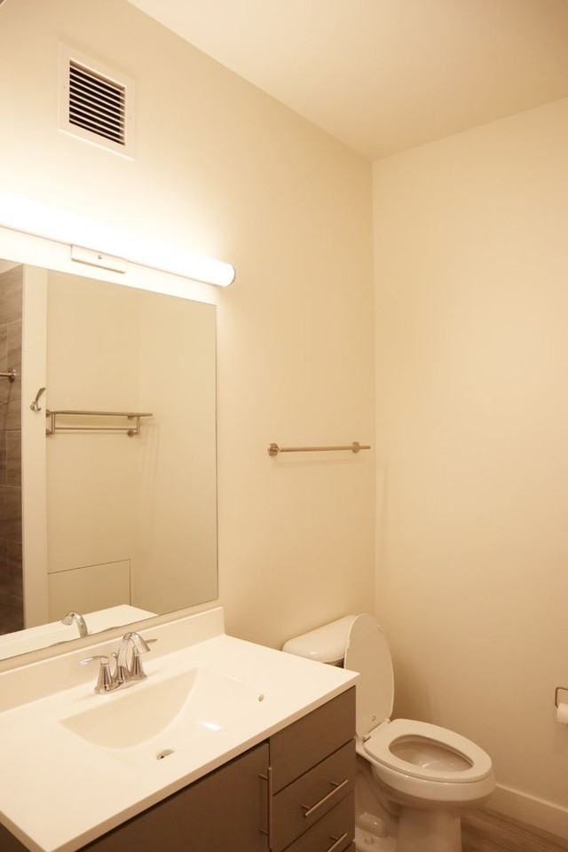 351 North Avenue - Photo 3 of 32